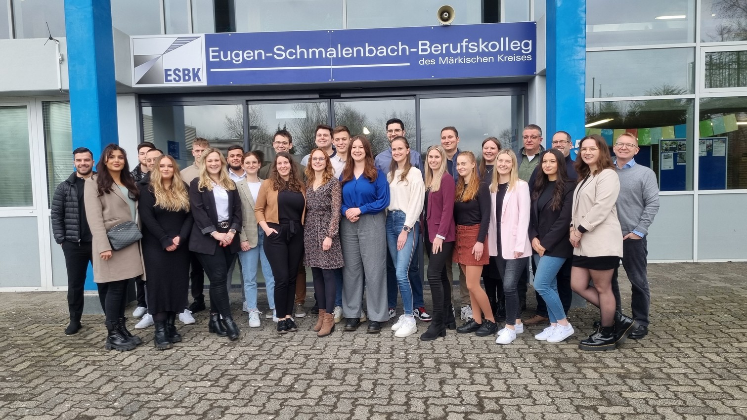 Feierliche Verabschiedung von 25 Industriekaufleuten am Eugen-Schmalenbach-Berufskolleg