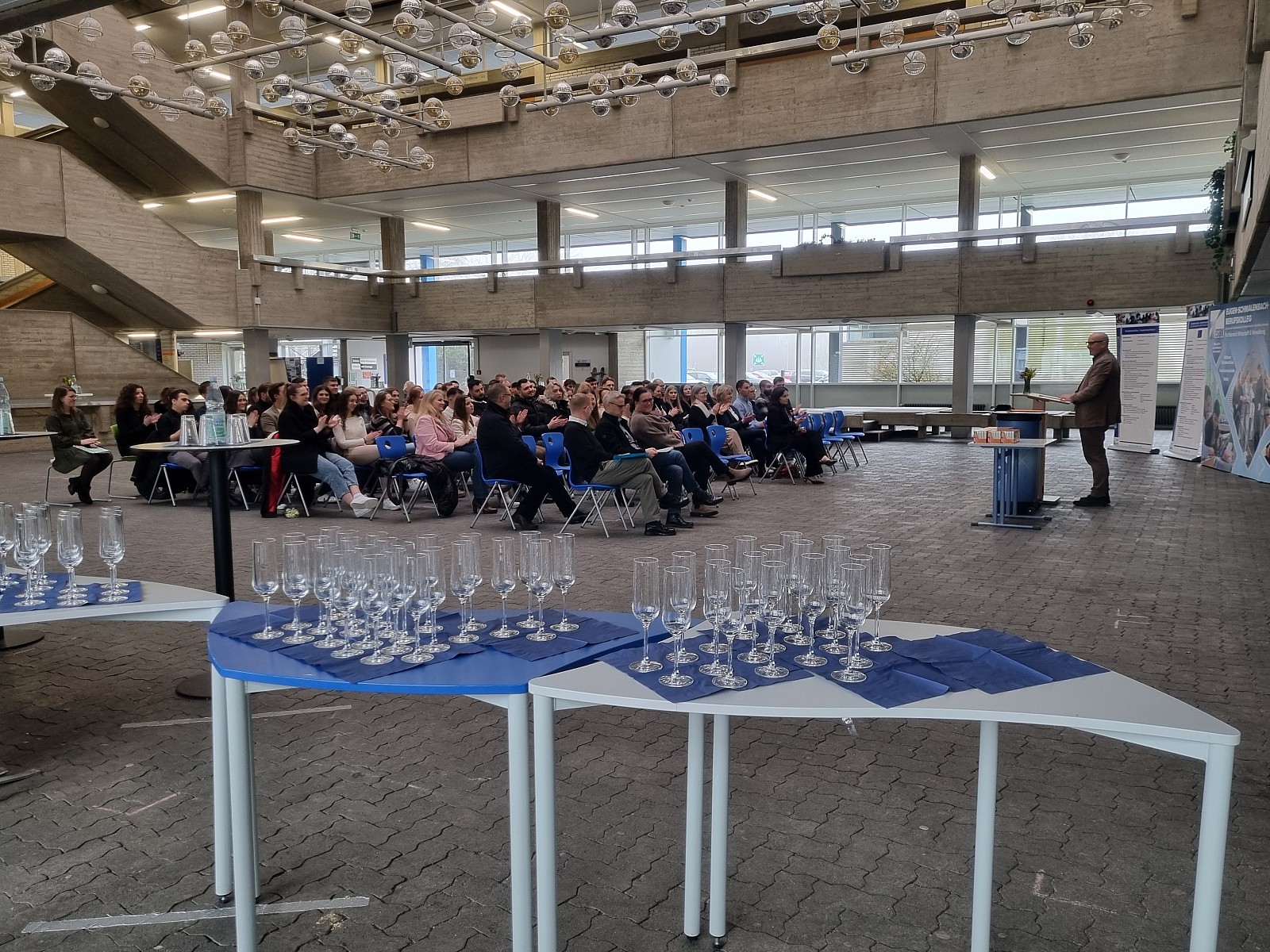 Verabschiedung von 46 Industriekaufleuten